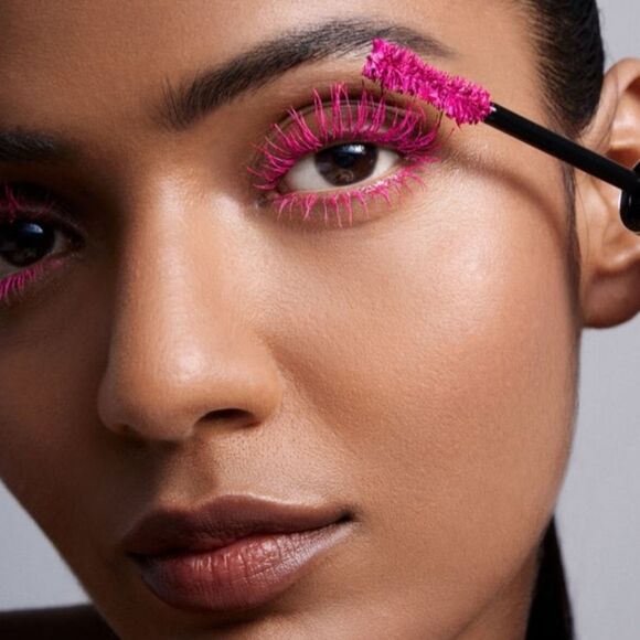 Pat Mcgrath Dark Star Pink Mystique Mascara (Hot Pink) - Picture 8 of 13